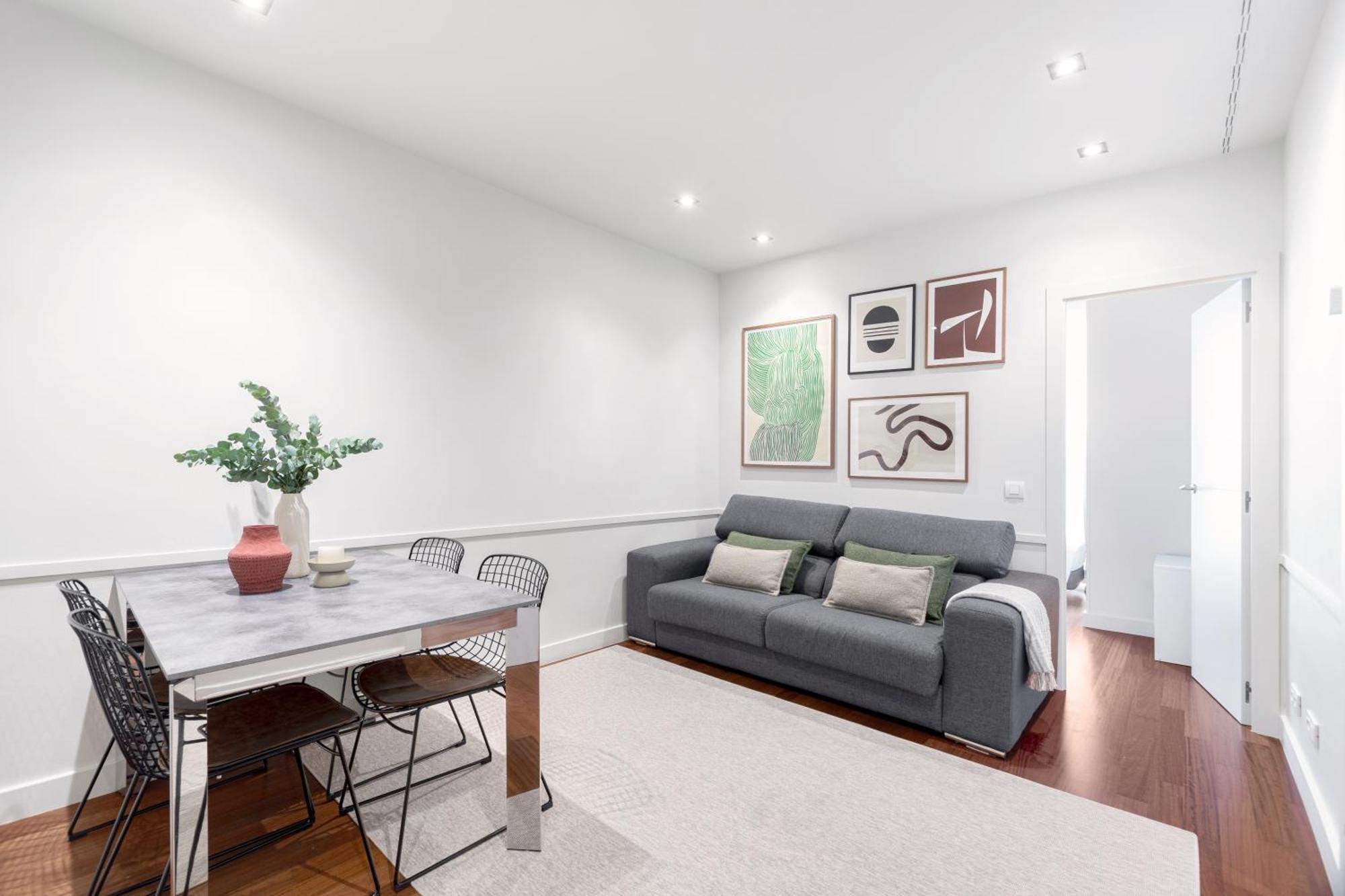 Two-Bedroom Apartment,1599656391:JPEG